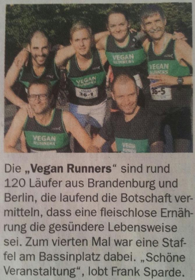 Die Potsdamer Neueste Nachrichten berichten in ihrer gedruckten Ausgabe über die Vegan Runners und ihre Teilnahme an der Potsdamer Citynight Halbmarathon-Staffel.